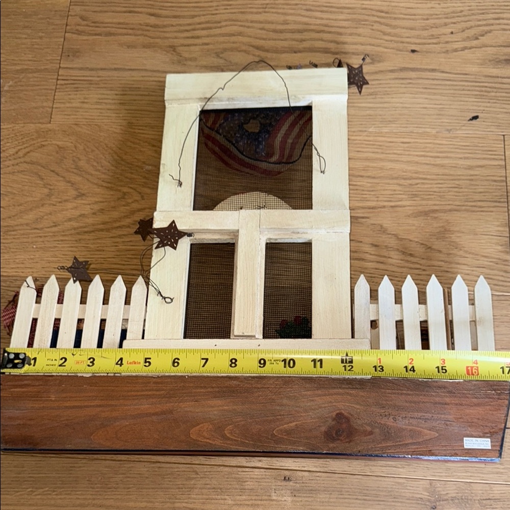 Rustic Americana Window Decor - Picture 10 of 12